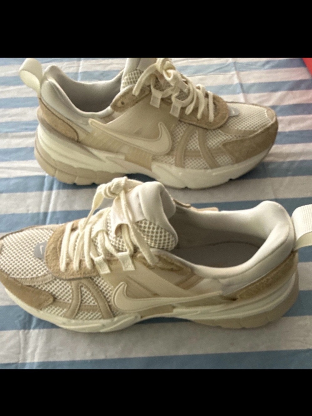 Nike V2K Run Sail Sanddrift Phantom - Women’s 10 / Men’s 8.5